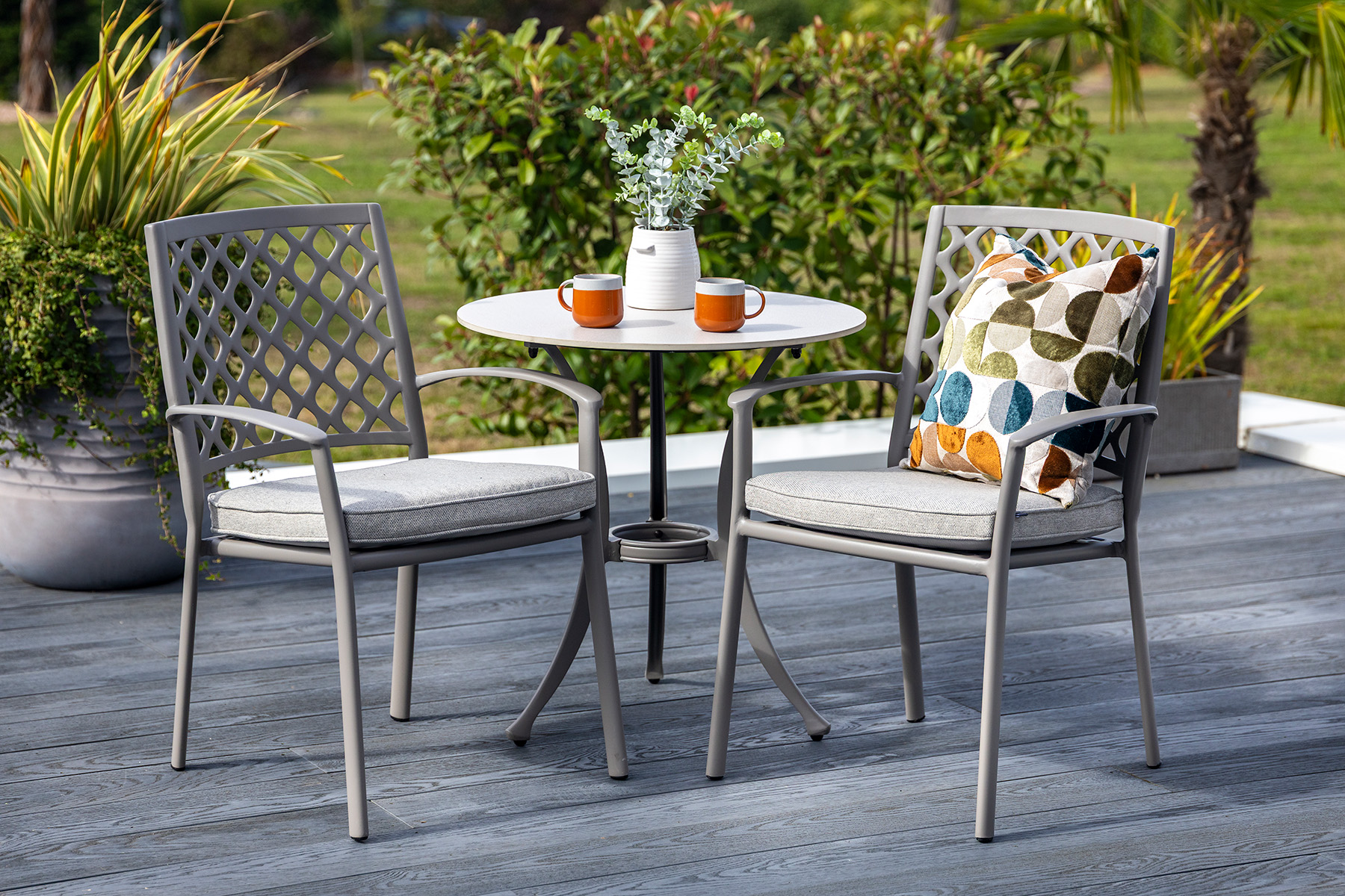 Avebury Bistro Set